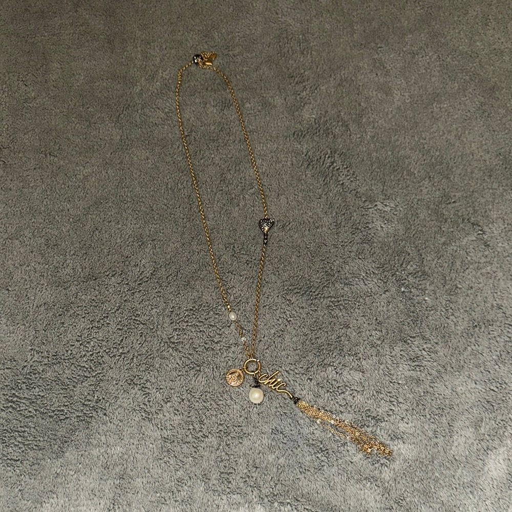 Gold Pendant Necklace with Pearl Accent